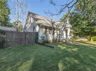 1539 S Evanston Ave, Independence, MO 64052