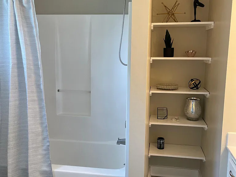 2073 Atherton Heights Ln — Photo 11