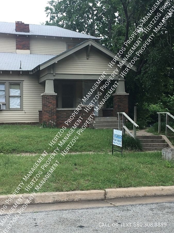 809 E Alma Ave, Ponca City, OK 74601 Zillow