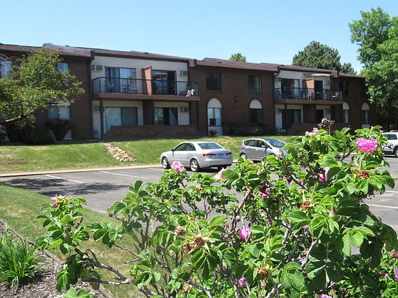 2nd image of 7320 York Ave S #1072