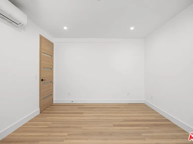 5313 Ben Ave #3 — Photo 10