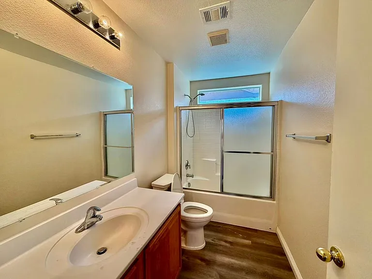 9137 Wine Cellar Ave — Photo 14