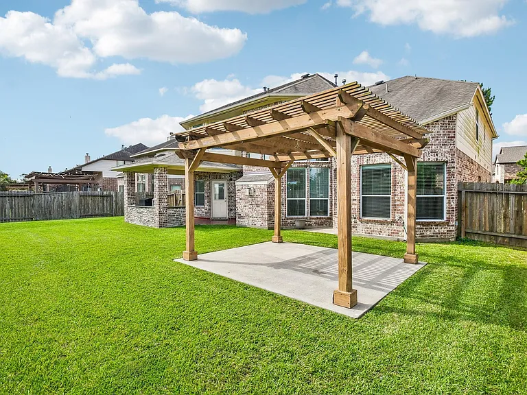 28134 Kudzu Dr — Photo 44