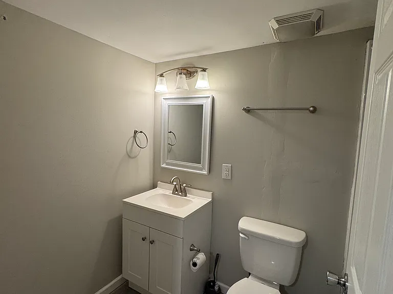 60 E Patterson Ave — Photo 15