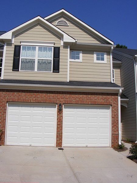 1st image of 225 Cavendar Way