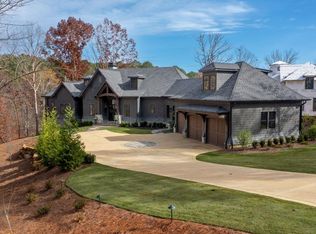 1060 Bridle Bit Ln, Greensboro, GA 30642