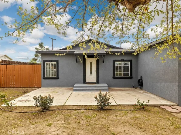 2935 Shelly Ln, Bakersfield, CA 93306