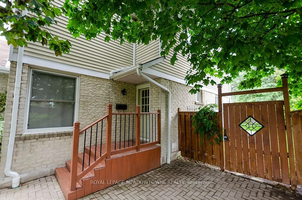 3 bed, $3,000 — Photo 3