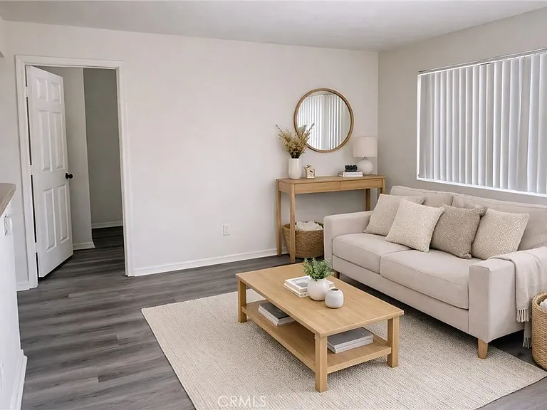 45521 Sunset Ln #5 — Photo 7