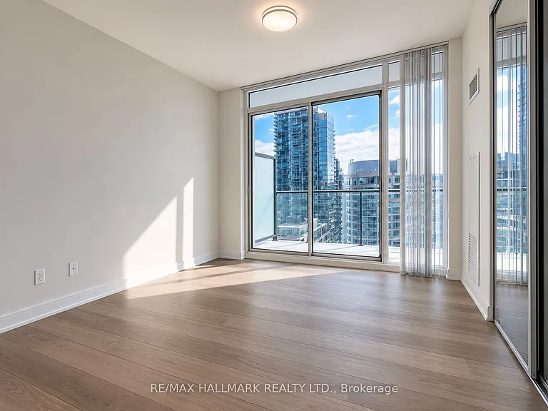 825 Church St #1902 — Photo 18