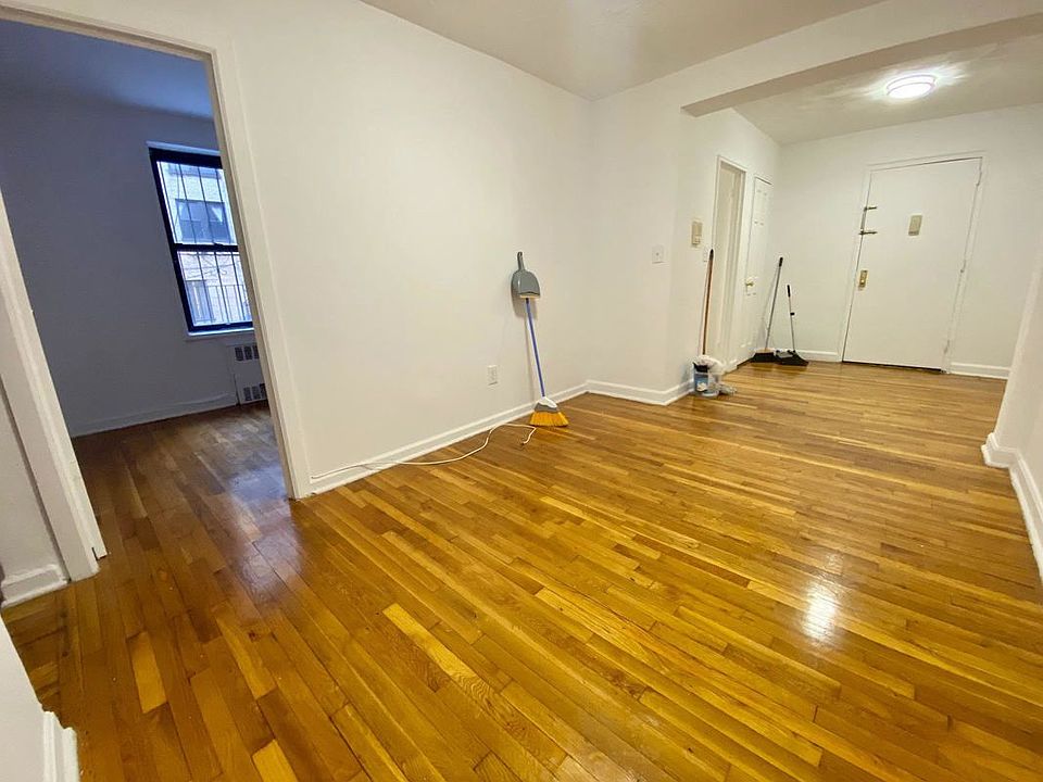 1st image of 20 Woodruff Ave APT 1C