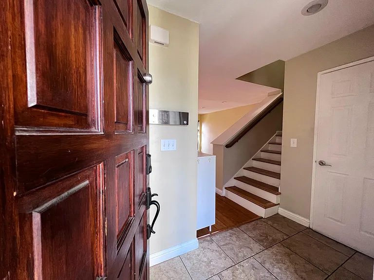1254 Sierra Village Pl — Photo 22