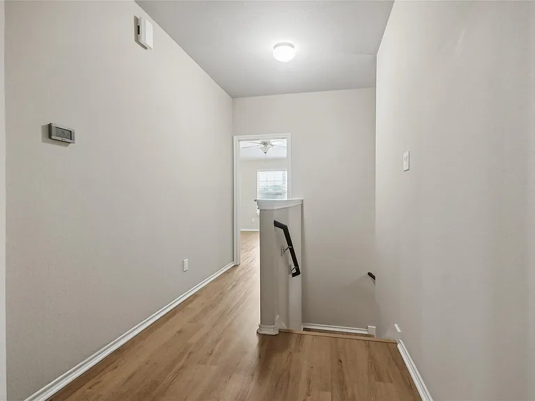 3418 Bainbridge Hill Ln — Photo 11