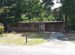203 Fairfax Dr, Pensacola, FL 32503