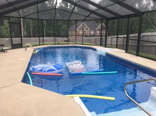 1 Paradise Point, Fort Mitchell, AL 36856