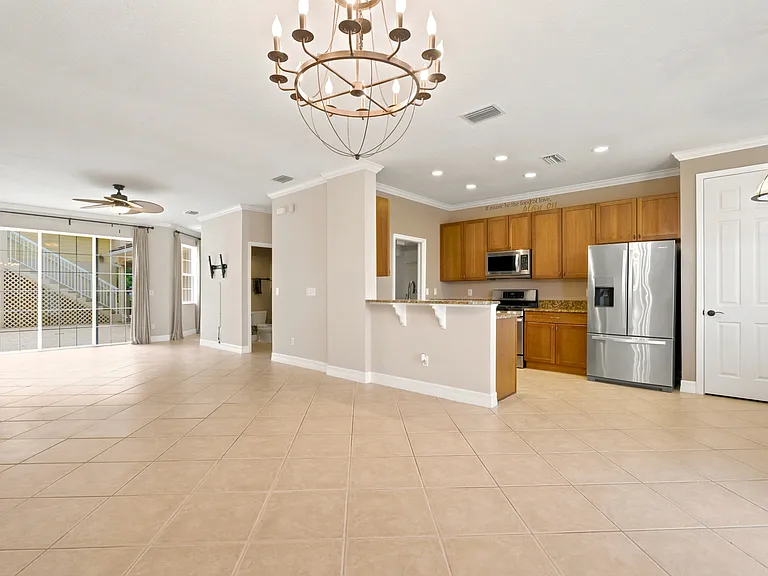 117 Hedgewood Dr — Photo 7