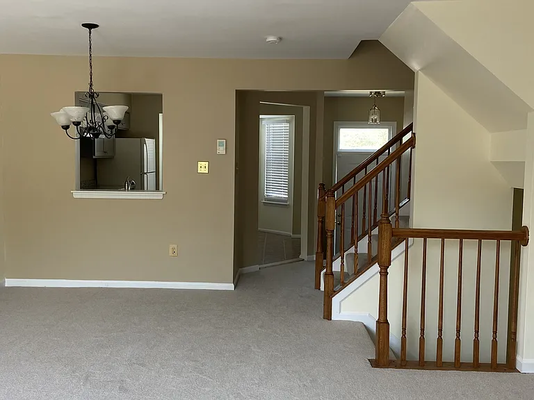 212 Mulberry Ridge Ct — Photo 9