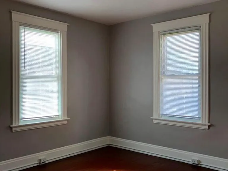 2437 Robertson Ave #2 — Photo 10