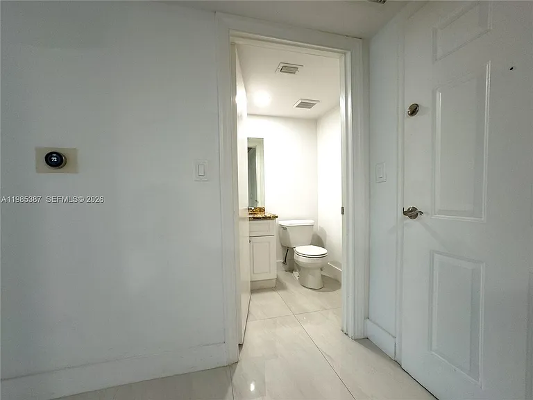 540 Brickell Key Dr #416 — Photo 6