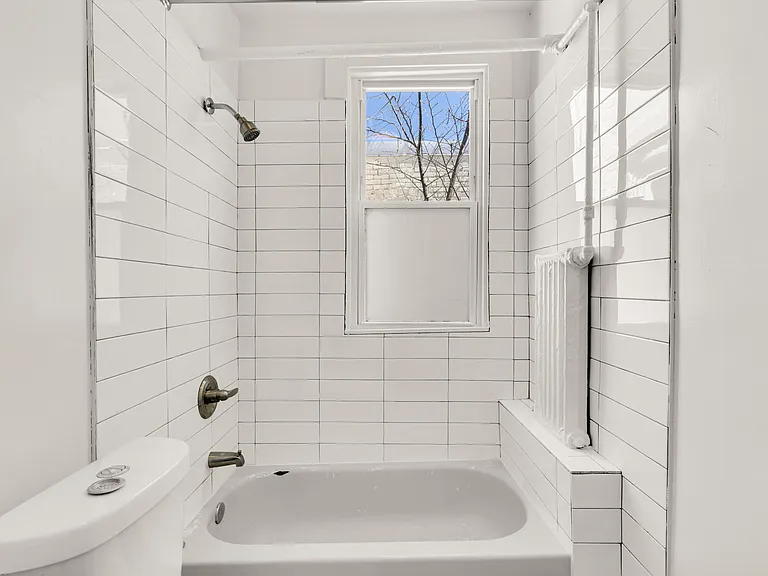 810 Otis Pl NW #3 — Photo 8