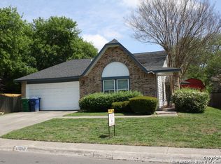17010 Vista Briar Dr, San Antonio, TX 78247