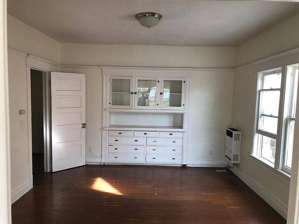 2nd image of 1724 S Ardmore Ave #1/2