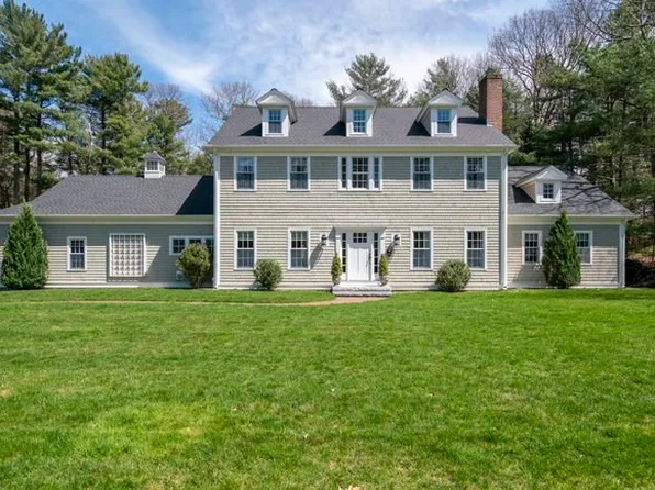 40 Amos Sampson Ln, Duxbury, MA 02332