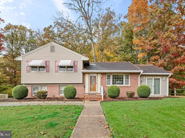 1520 Woodridge Dr, Salisbury, MD 21804