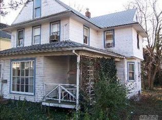 64 Webster Ave, Port Washington, NY 11050