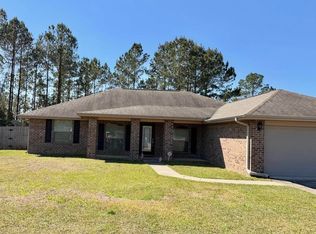 1644 Twin Pines Cir, Cantonment, FL 32533