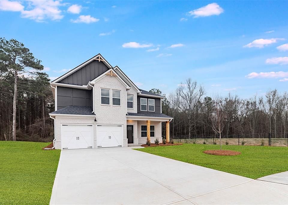 2nd image of 203 Orwell Cir