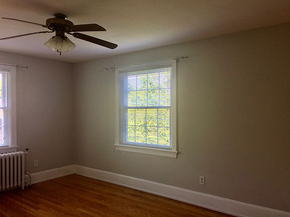 4th image of 272 E Grattan St #2