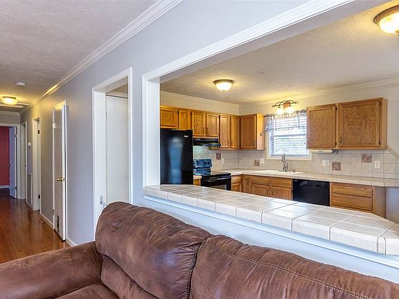 4th image of 2835 Northview Dr