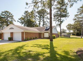 806 Saint Marys Dr, Waycross, GA 31501