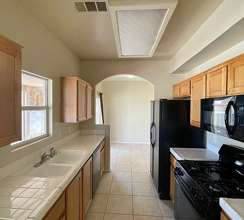 4th image of 1472 Little Spring Ct