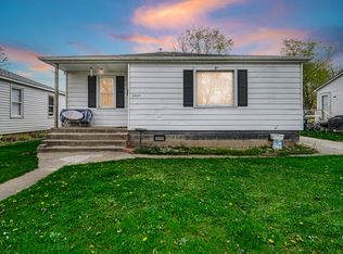 2923 Arizona St, Lake Station, IN 46405
