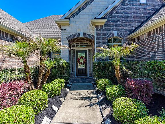 4th image of 2108 Windgate Ct