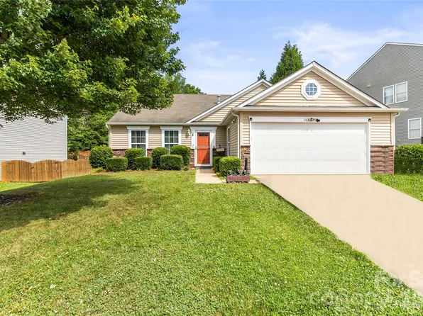 1143 Adirondak Dr, Gastonia, NC 28052