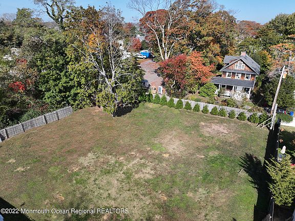 3rd image of 821 Trenton Avenue #B