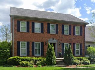 409 Lake Forest Pkwy, Louisville, KY 40245