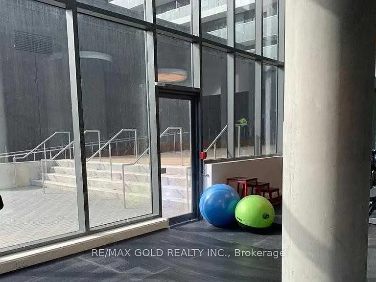 160 Flemington Rd #1208 — Photo 20