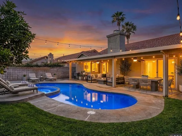77729 Edinborough St, Palm Desert, CA 92211