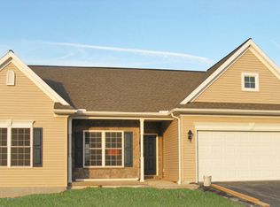 15 Thea Ct, Womelsdorf, PA 19567
