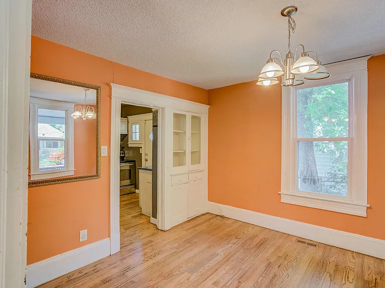 421 E Saint Vrain St — Photo 17