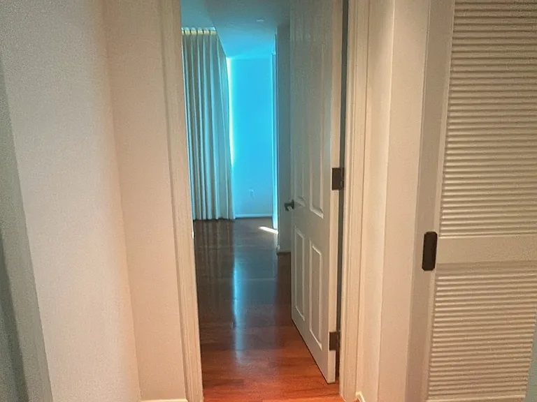 1199 Bishop St #16B — Photo 31