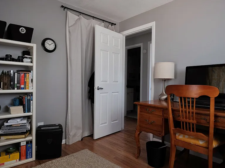 1374 S Niagara St — Photo 10