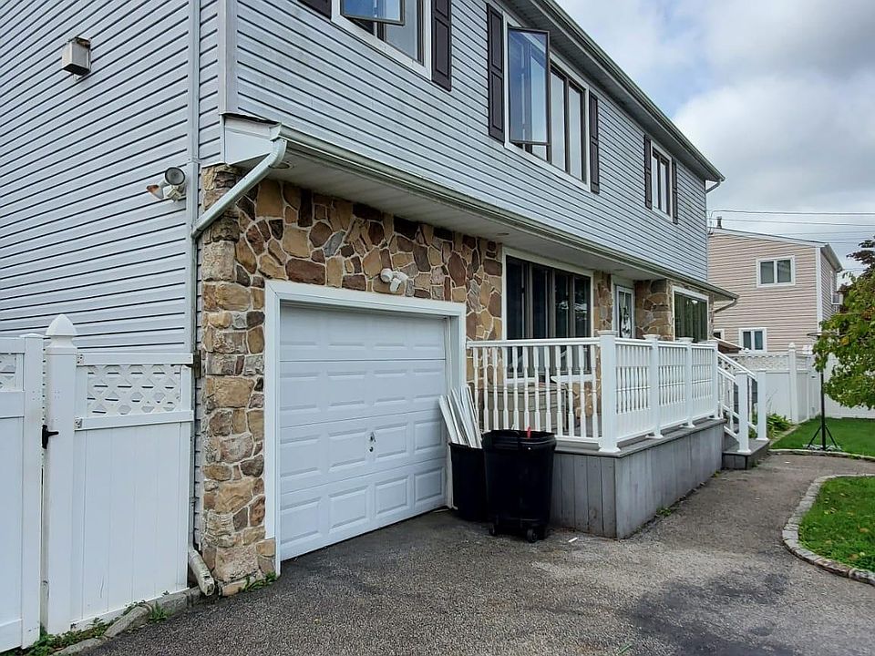 286 Lake Ave, Deer Park, NY 11729 Zillow