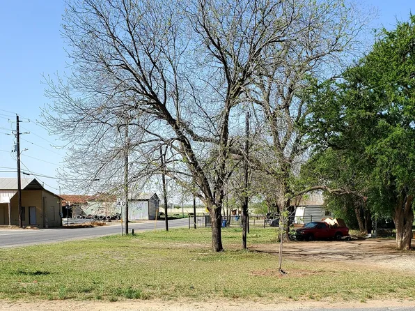 709 TRAIL ST LOT 16, Floresville, TX 78114