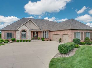 68944 South Bch, Edwardsburg, MI 49112