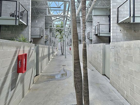 2nd image of 217 N 12th St APT 114